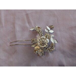Vintage Silver Tone Flower Bridal Hairpin With Rhinestones & Leaves Formal